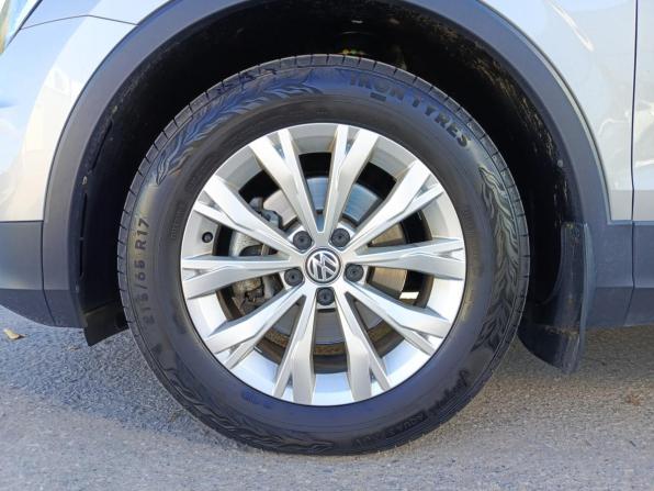Volkswagen Tiguan II с пробегом 2018 года, цена 2 453 000 рублей, 126169 км, внедорожник, Автокод Объявления