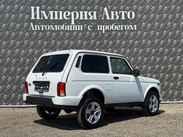Lada (ВАЗ) Niva Legend с пробегом 2023 года, цена 840 000 рублей, 40000 км, внедорожник, Автокод Объявления