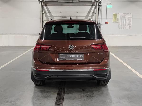 Volkswagen Tiguan II Рестайлинг с пробегом 2021 года, цена 3 050 000 рублей, 133637 км, внедорожник, Автокод Объявления