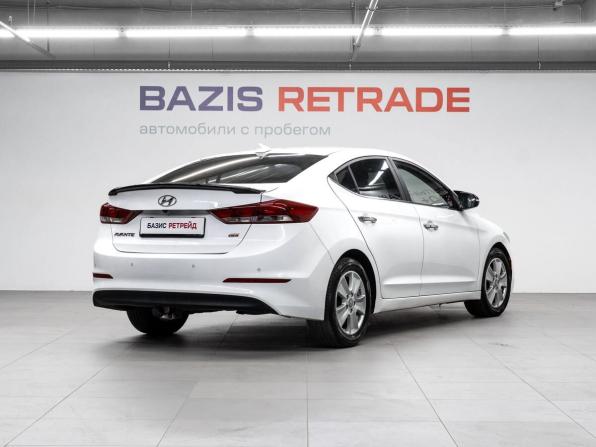 Hyundai Avante VI с пробегом 2016 года, цена 1 250 000 рублей, 179760 км, седан, Автокод Объявления