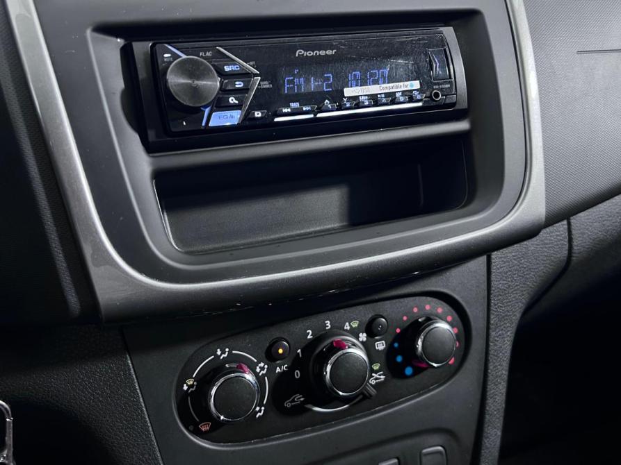 Renault Sandero II Рестайлинг Ростов-на-Дону  - изображение 16