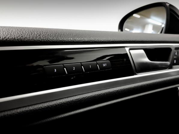Volkswagen Touareg II Рестайлинг с пробегом 2016 года, цена 2 750 000 рублей, 141420 км, внедорожник, Автокод Объявления