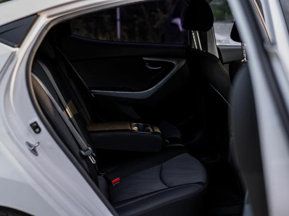 Hyundai Elantra V (MD) Рестайлинг с пробегом 2015 года, цена 957 000 рублей, 189840 км, седан, Автокод Объявления
