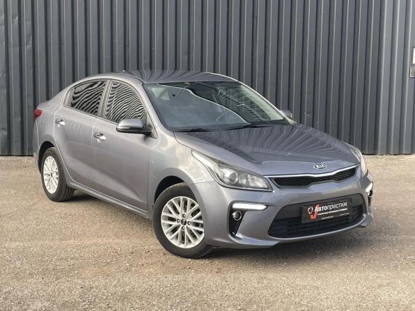 Kia Rio IV с пробегом 2018 года, цена 1 380 000 рублей, 97828 км, седан, Автокод Объявления
