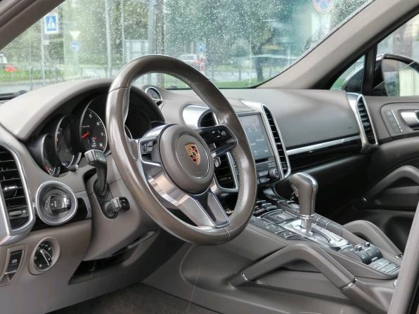 Porsche Cayenne II Рестайлинг (958) с пробегом 2017 года, цена 4 200 000 рублей, 128940 км, внедорожник, Автокод Объявления