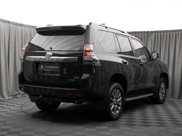Toyota Land Cruiser Prado 150 Series Рестайлинг 1 с пробегом 2016 года, цена 3 150 000 рублей, 371032 км, внедорожник, Автокод Объявления