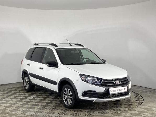 Lada (ВАЗ) Granta I Рестайлинг с пробегом 2023 года, цена 890 000 рублей, 41803 км, универсал, Автокод Объявления