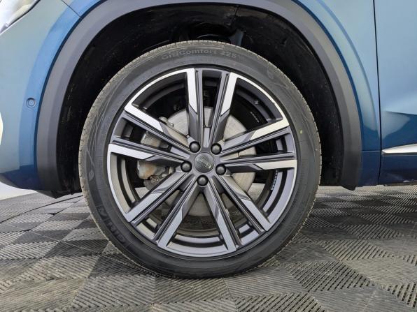 Geely Monjaro I с пробегом 2023 года, цена 2 950 000 рублей, 91134 км, внедорожник, Автокод Объявления