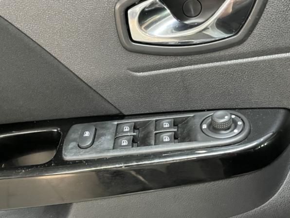Renault Kaptur I с пробегом 2019 года, цена 1 391 000 рублей, 70821 км, внедорожник, Автокод Объявления