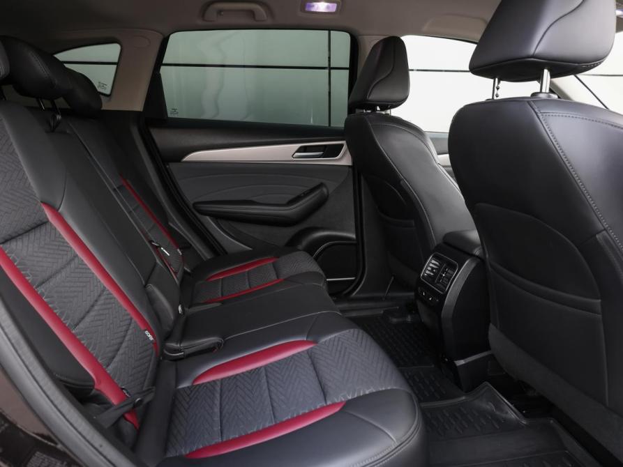 Haval F7 I Рестайлинг Москва  - изображение 12