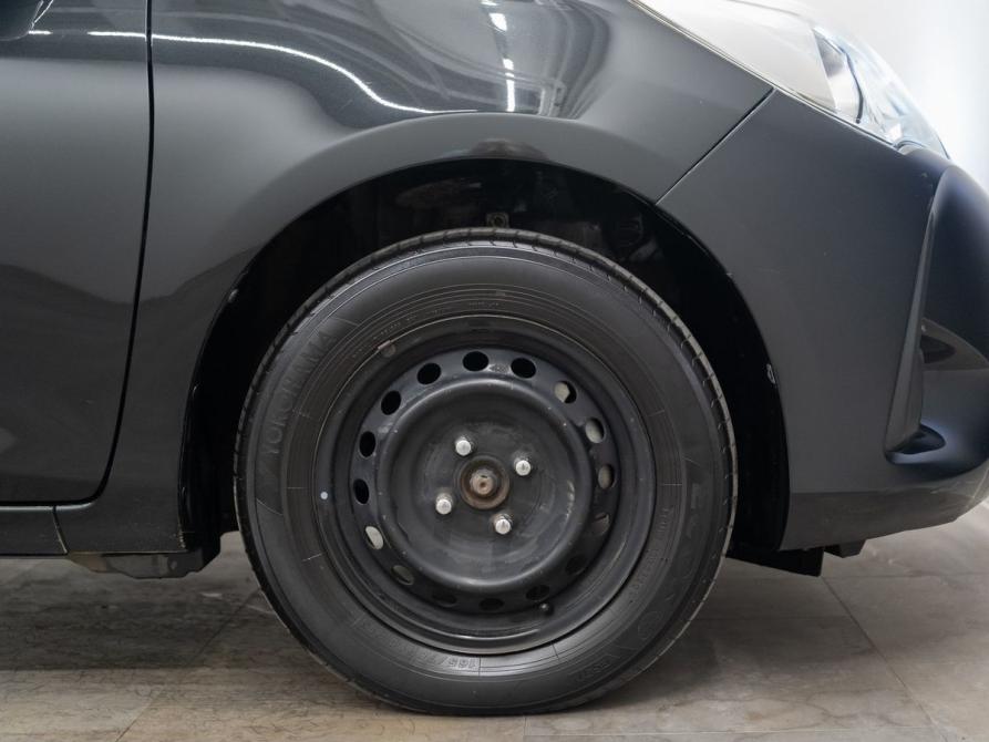 Toyota Vitz III (XP130) Рестайлинг 2 Красноярск  - изображение 18