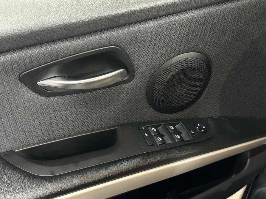 BMW 3 серии V (E90/E91/E92/E93) Рестайлинг Москва  - изображение 17