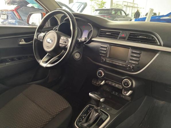 Kia Rio IV с пробегом 2017 года, цена 1 045 000 рублей, 145000 км, седан, Автокод Объявления