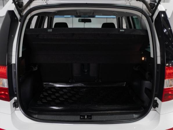 Skoda Yeti I Рестайлинг с пробегом 2014 года, цена 1 069 000 рублей, 150345 км, внедорожник, Автокод Объявления