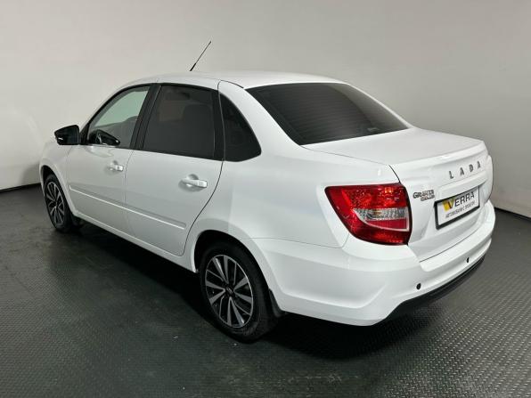Lada (ВАЗ) Granta I Рестайлинг с пробегом 2024 года, цена 970 000 рублей, 21300 км, седан, Автокод Объявления