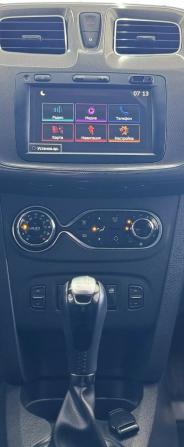 Renault Logan II Рестайлинг с пробегом 2020 года, цена 1 399 000 рублей, 50000 км, седан, Автокод Объявления