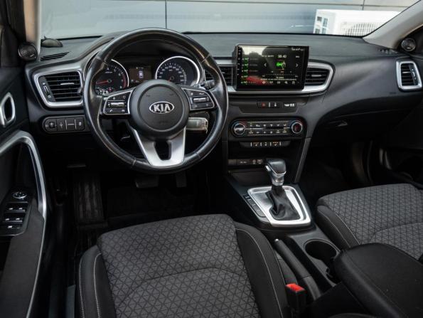 Kia Ceed III с пробегом 2018 года, цена 1 590 000 рублей, 118869 км, хэтчбек, Автокод Объявления