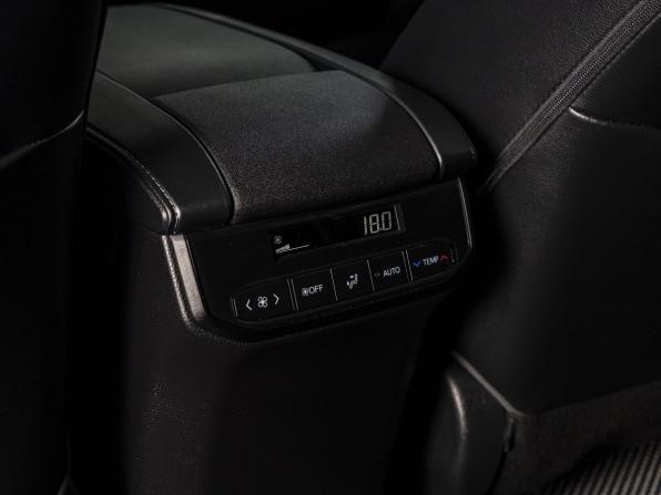 Toyota Highlander IV (XU70) с пробегом 2022 года, цена 6 249 000 рублей, 30685 км, внедорожник, Автокод Объявления