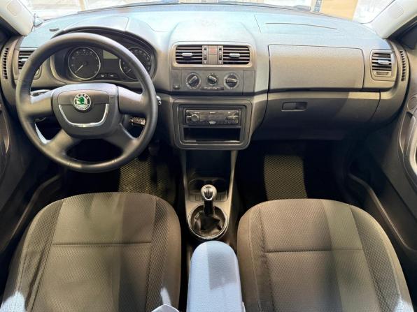 Skoda Fabia II Рестайлинг с пробегом 2010 года, цена 595 000 рублей, 174178 км, хэтчбек, Автокод Объявления