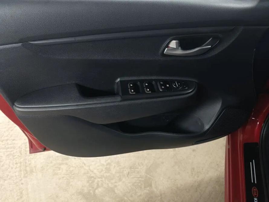 Kia Rio IV Санкт-Петербург  - изображение 19