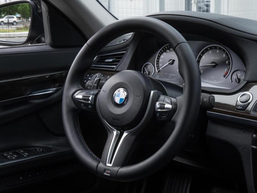 BMW 7 серии V (F01/F02/F04) Рестайлинг Волгоград  - изображение 32