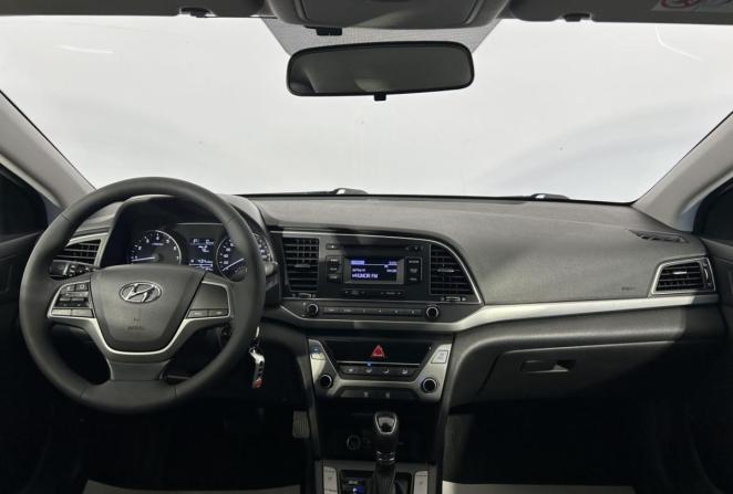 Hyundai Elantra VI (AD) с пробегом 2017 года, цена 1 050 000 рублей, 165724 км, седан, Автокод Объявления