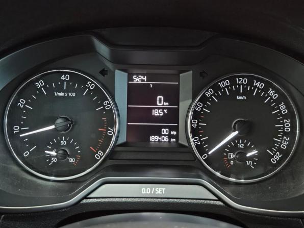 Skoda Octavia III (A7) Рестайлинг с пробегом 2017 года, цена 1 339 000 рублей, 189405 км, лифтбек, Автокод Объявления
