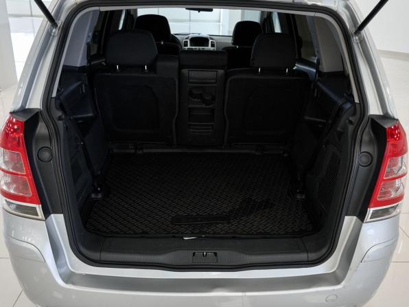 Opel Zafira B Рестайлинг с пробегом 2012 года, цена 674 000 рублей, 136831 км, компактвэн, Автокод Объявления