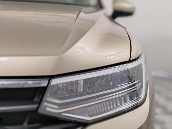 Volkswagen Tiguan II Рестайлинг с пробегом 2021 года, цена 3 199 000 рублей, 96047 км, внедорожник, Автокод Объявления