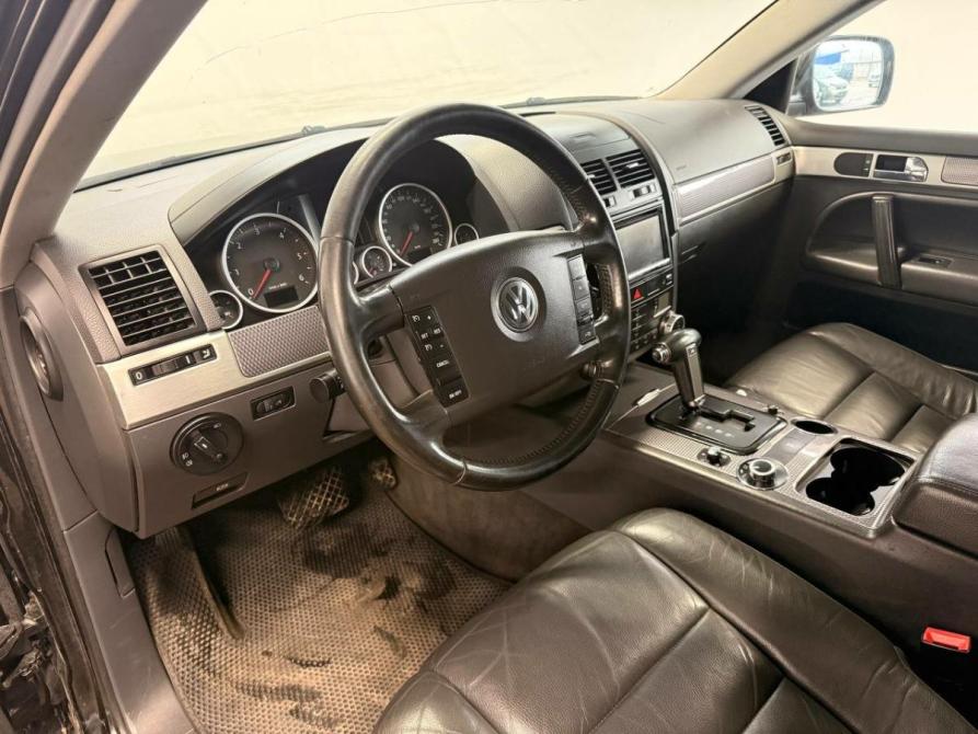 Volkswagen Touareg I Рестайлинг Тольятти  - изображение 12