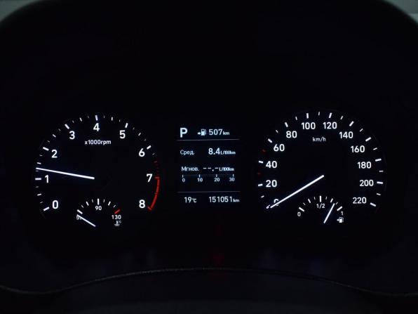 Hyundai Solaris II с пробегом 2019 года, цена 1 299 999 рублей, 151050 км, седан, Автокод Объявления