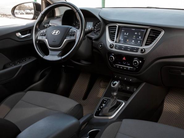 Hyundai Solaris II с пробегом 2019 года, цена 1 650 000 рублей, 88158 км, седан, Автокод Объявления