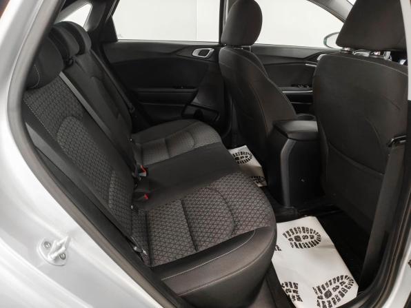 Kia Ceed III с пробегом 2020 года, цена 1 900 000 рублей, 26536 км, хэтчбек, Автокод Объявления