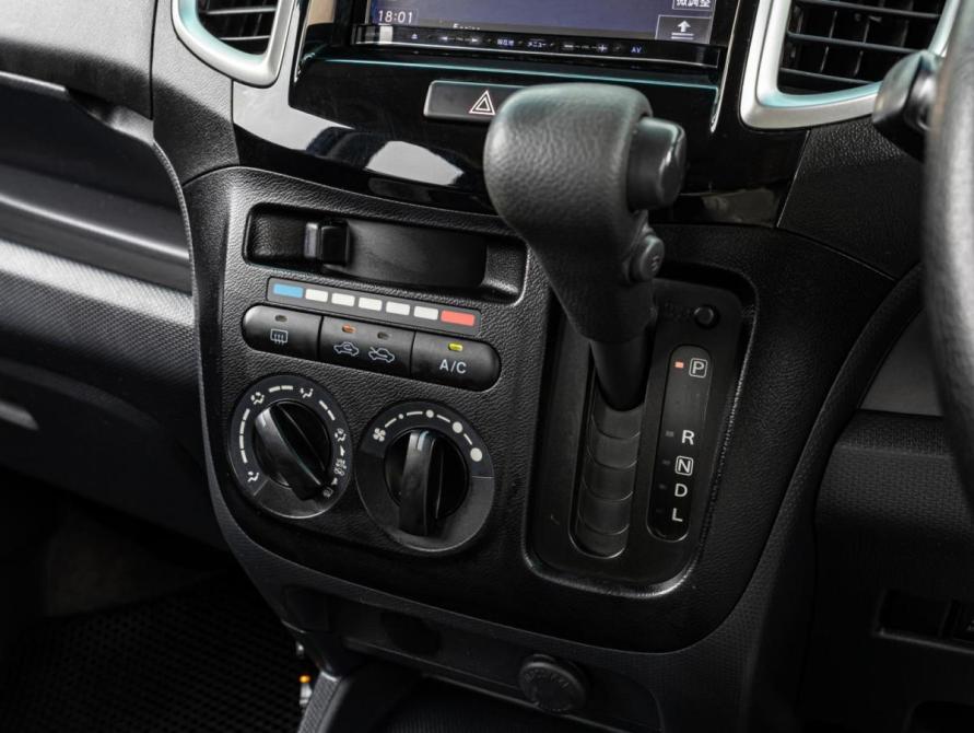 Suzuki Solio II Рестайлинг Краснодар  - изображение 12