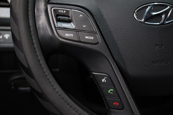 Hyundai Santa Fe III с пробегом 2013 года, цена 1 695 950 рублей, 205040 км, внедорожник, Автокод Объявления