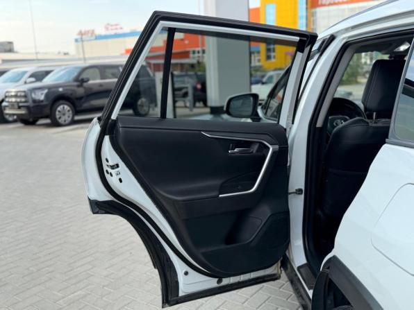 Toyota RAV4 V (XA50) с пробегом 2020 года, цена 3 350 000 рублей, 68723 км, внедорожник, Автокод Объявления