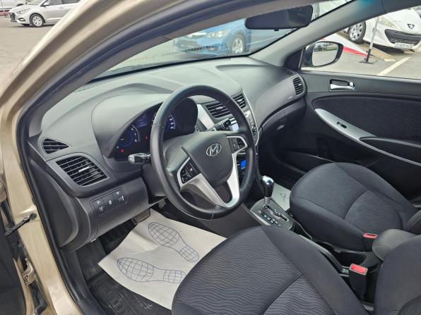 Hyundai Solaris I с пробегом 2013 года, цена 869 995 рублей, 168188 км, седан, Автокод Объявления