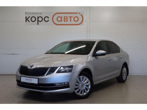 Skoda Octavia III (A7) Рестайлинг с пробегом 2017 года, цена 1 199 000 рублей, 196900 км, лифтбек, Автокод Объявления