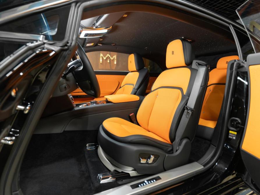 Rolls-Royce Spectre Москва  - изображение 15