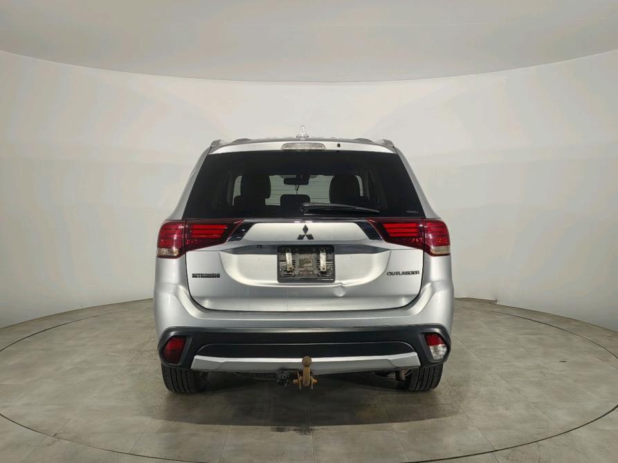 Mitsubishi Outlander III Рестайлинг 2 Санкт-Петербург  - изображение 6