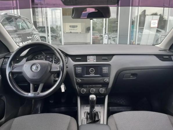 Skoda Octavia III (A7) с пробегом 2015 года, цена 920 000 рублей, 242000 км, лифтбек, Автокод Объявления