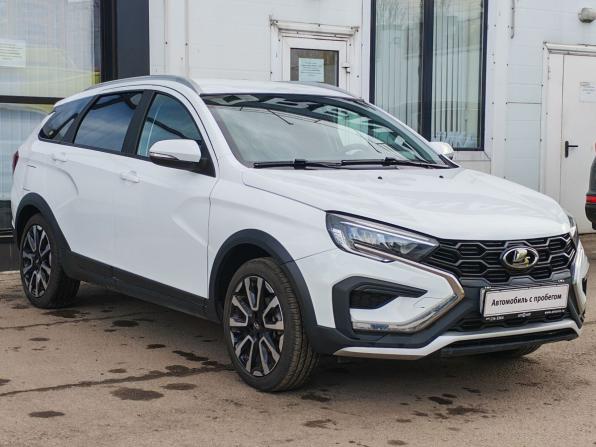 Lada (ВАЗ) Vesta I Рестайлинг (NG) с пробегом 2024 года, цена 1 438 000 рублей, 8990 км, универсал, Автокод Объявления