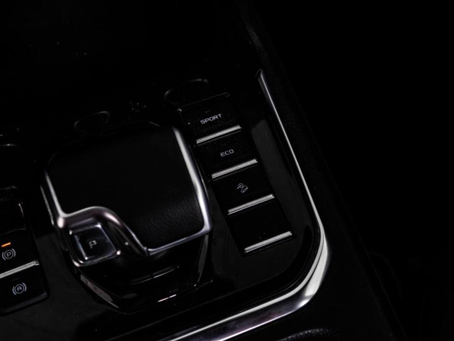 Isuzu D-Max III Москва  - изображение 17