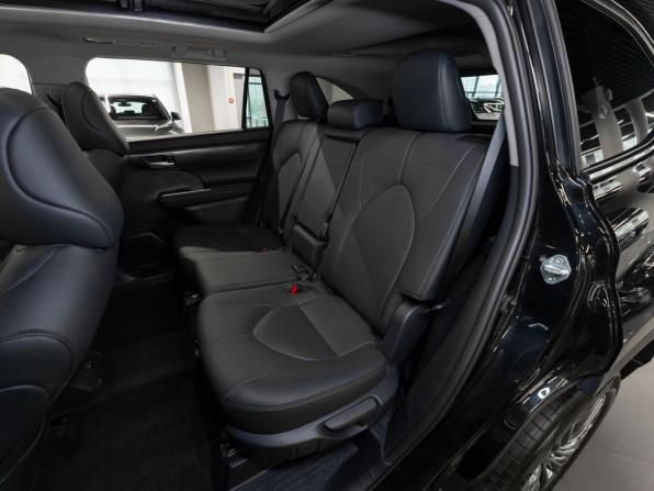 Toyota Highlander IV (XU70) с пробегом 2025 года, цена 5 350 000 рублей, 30 км, внедорожник, Автокод Объявления