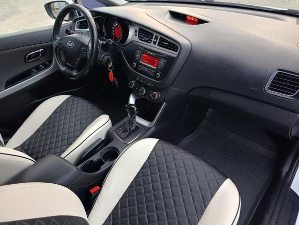 Kia Ceed II с пробегом 2014 года, цена 1 030 000 рублей, 156000 км, универсал, Автокод Объявления