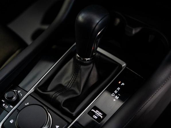 Mazda 3 IV (BP) с пробегом 2020 года, цена 1 598 500 рублей, 158194 км, седан, Автокод Объявления