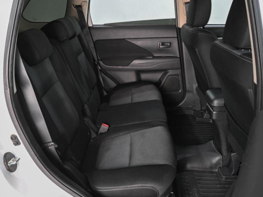 Mitsubishi Outlander III Рестайлинг Ростов-на-Дону  - изображение 7