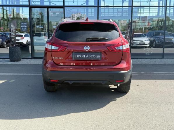 Nissan Qashqai II с пробегом 2018 года, цена 1 660 000 рублей, 93578 км, внедорожник, Автокод Объявления