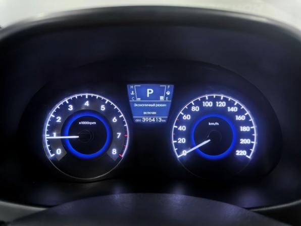 Hyundai Solaris I с пробегом 2013 года, цена 700 000 рублей, 395412 км, седан, Автокод Объявления