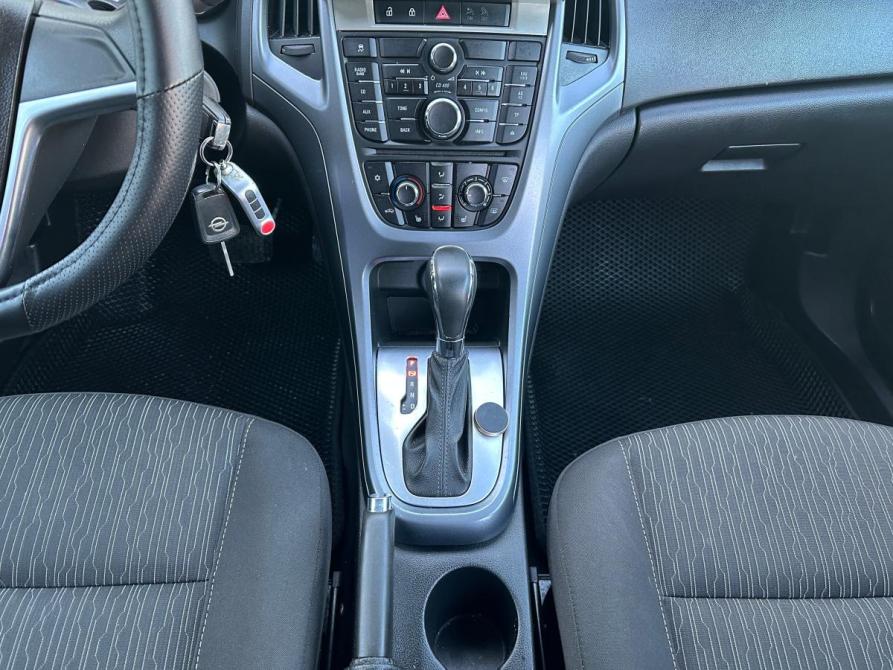 Opel Astra J Рестайлинг Екатеринбург  - изображение 11
